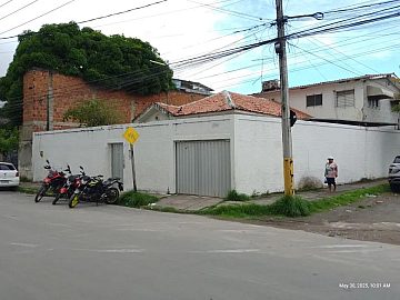 Casa com 7 Quartos � venda, 300m� - Torre